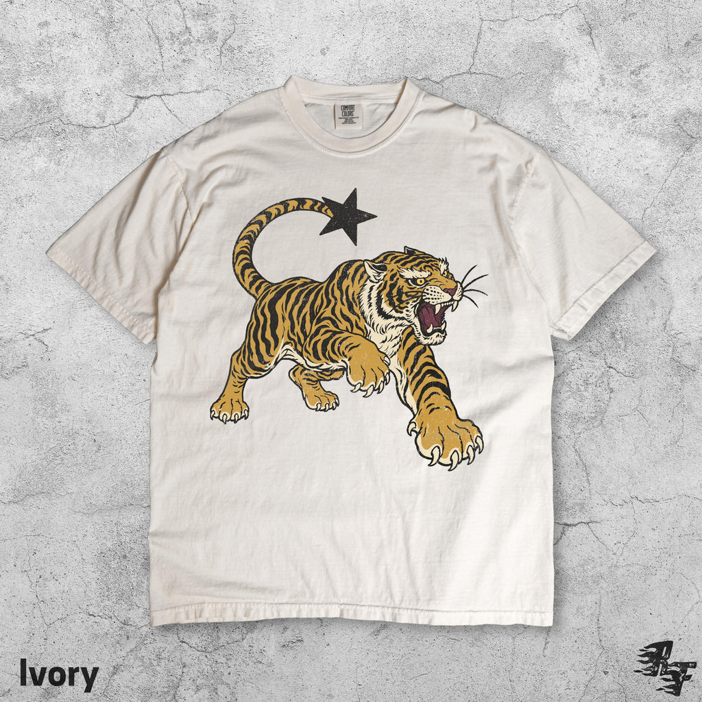 Vintage Tiger Retro Tattoo Roaring Big Cat Star Tail Tee Wild Animal Lover Grunge Streetwear (2)