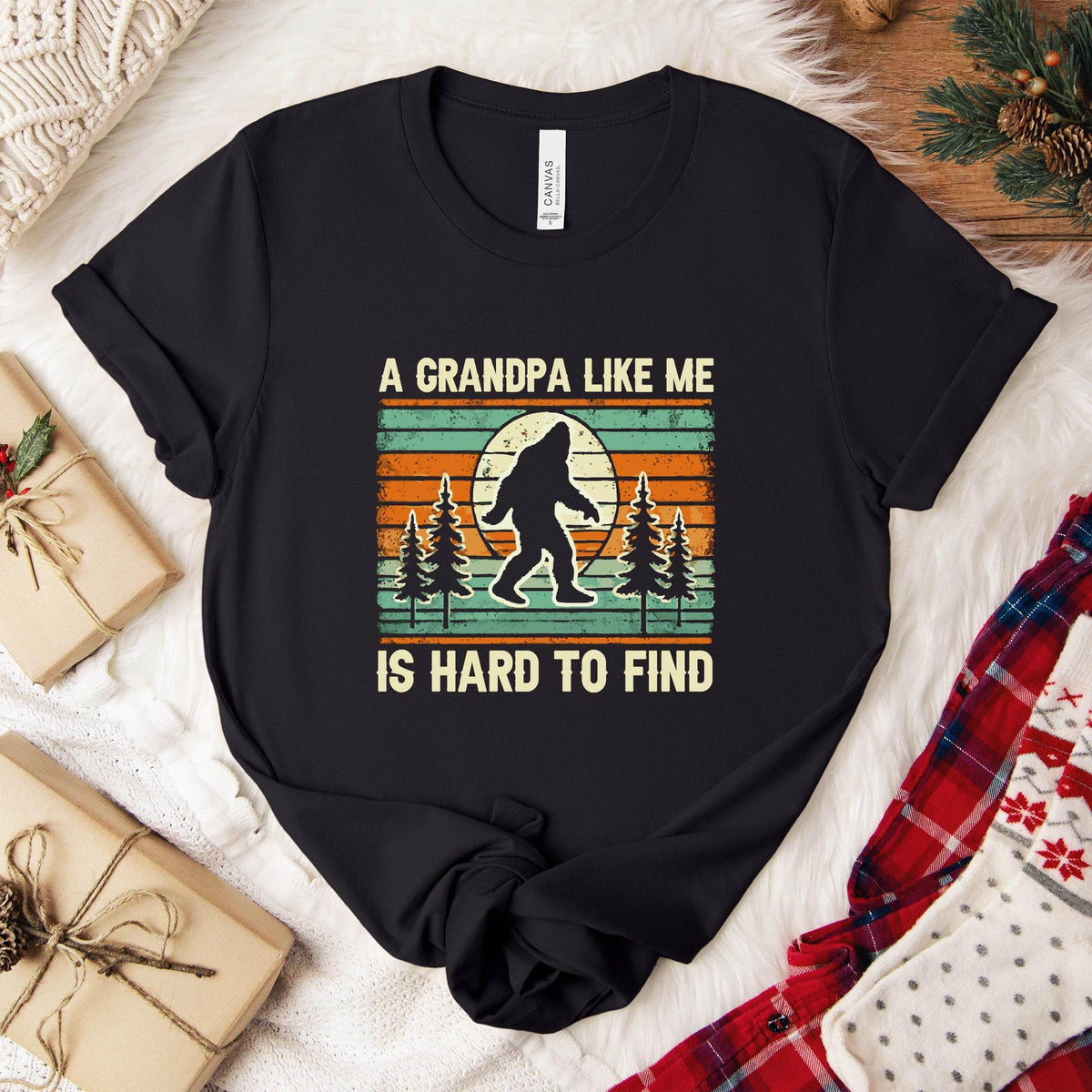Grandpa Bigfoot Retro Sasquatch Tee Unisex T-shirt, Sweatshirt, Hoodie (2)