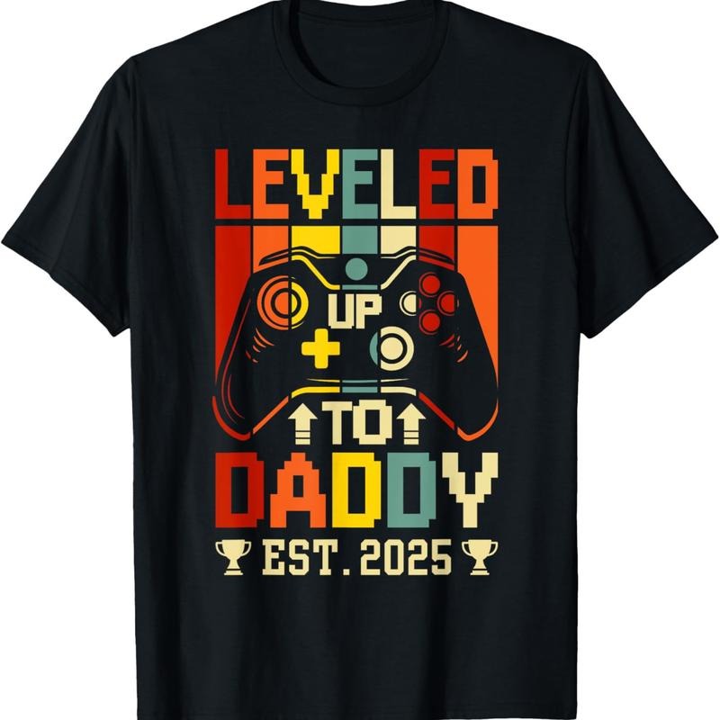 1pc Vintage Gaming Controller Design "Leveled Up to Daddy" Est. 2025 T-Shirt, 100% Cotton, Comfortable Knit Fabric, Round...