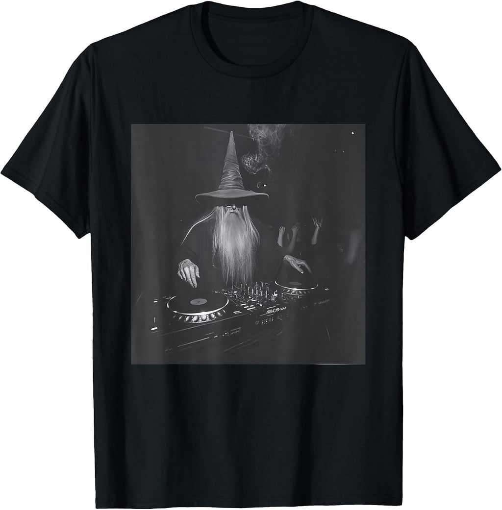 Vintage Wizard 90's Graphic Design Tee