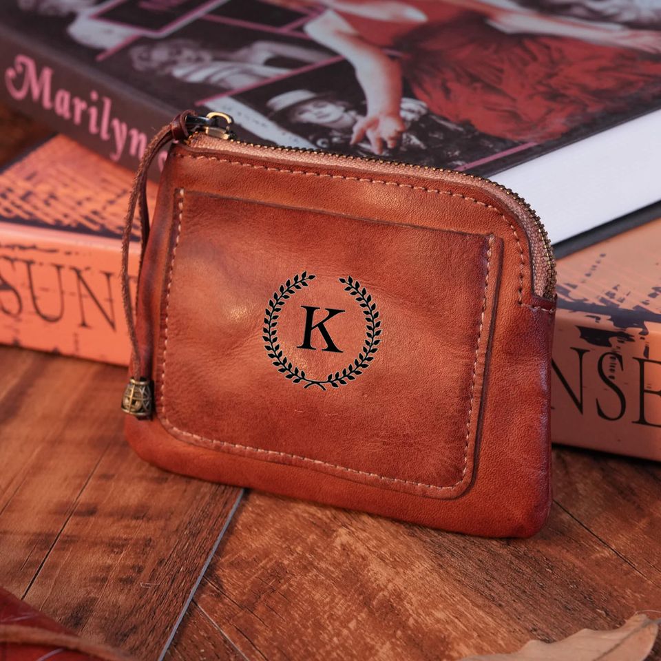 Personalized Leather Bridesmaid Pouch, Jewelry Pouch, Wedding Favor