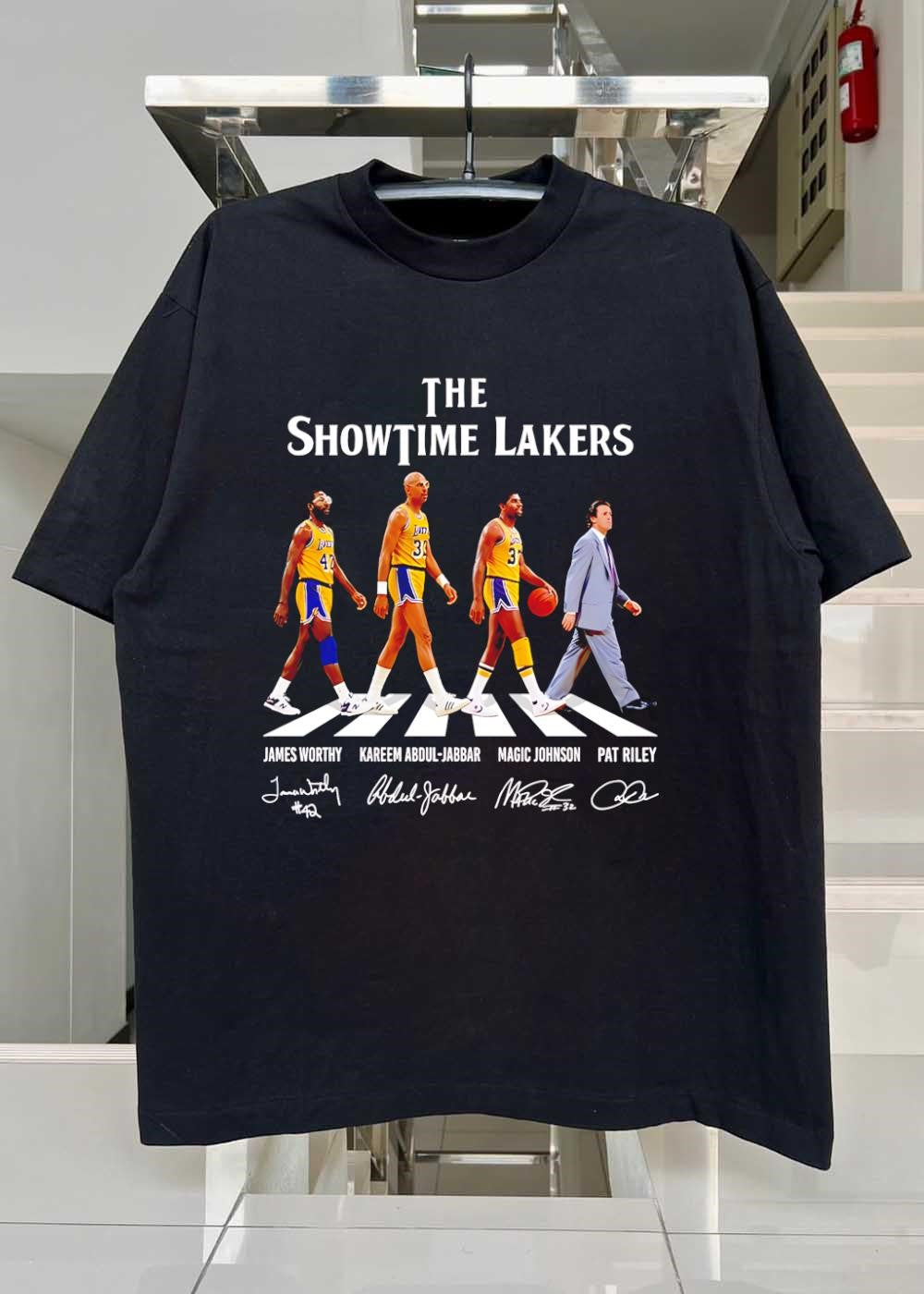 Abdul-Jabbar 32 Pat Riley James Worthy Kareem Magic Johnson The Showtime Lakers T-Shirt