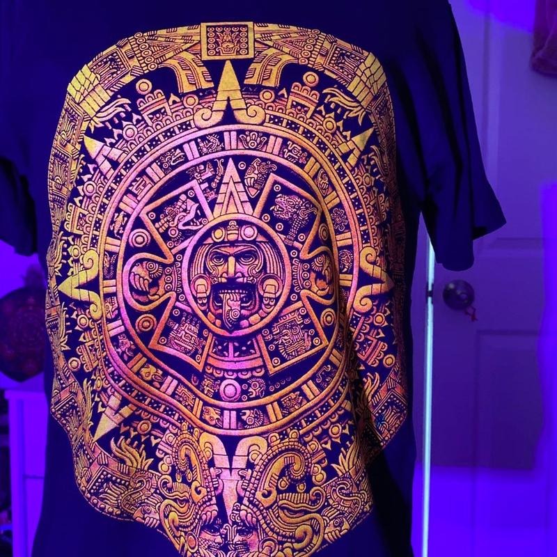 Aztec calendar T-shirt Hoodie, Sweatshirt | HypeDripTees.com
