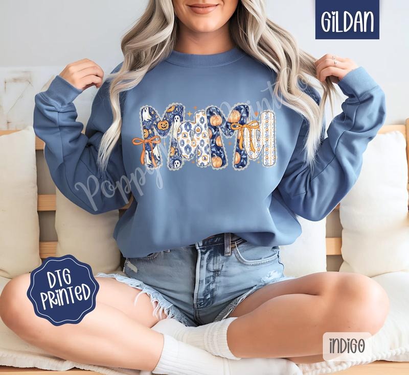 Blue Pumpkin Mama Sweatshirt, Trendy Fall Crewneck T-Shirts, Hoodie | HypeDripTees.com