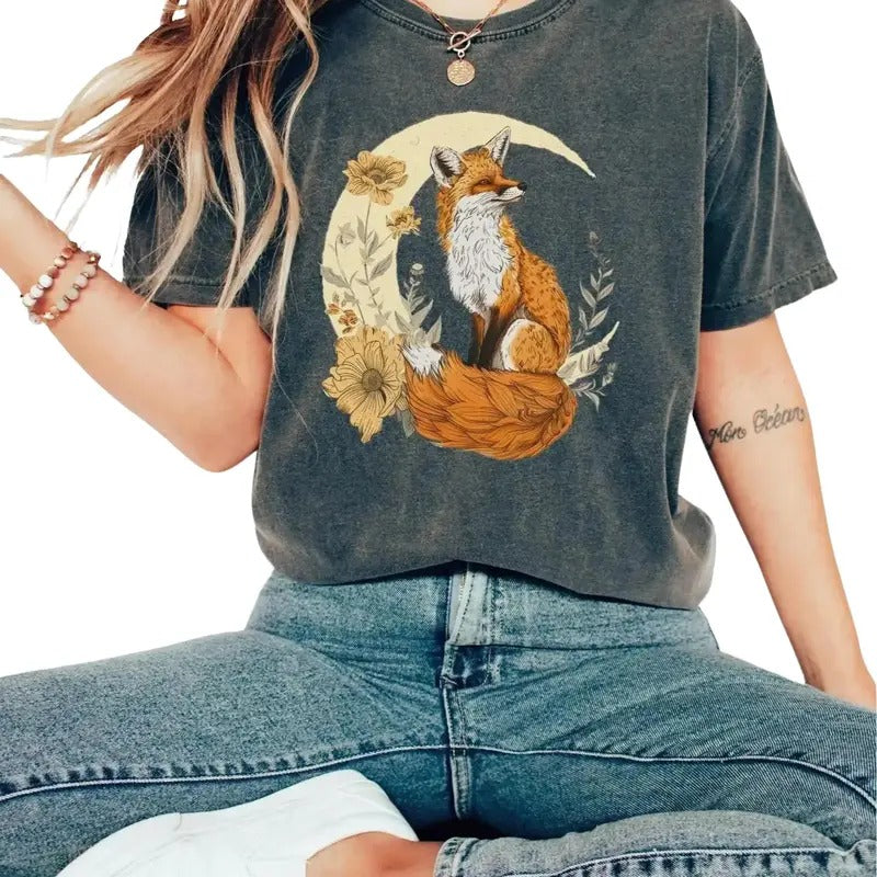 Boho Cottagecore Fox Comfort Colors Celestial Shirt T-Shirts, Hoodie, Sweatshirt