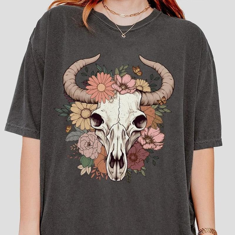 Boho Cow Skull Shirt,  Wild West Shirt, Howdy Shirt, Vintage Howdy T-Shirt, Graphic Wild West Tee, Cowgirl Shirt for...