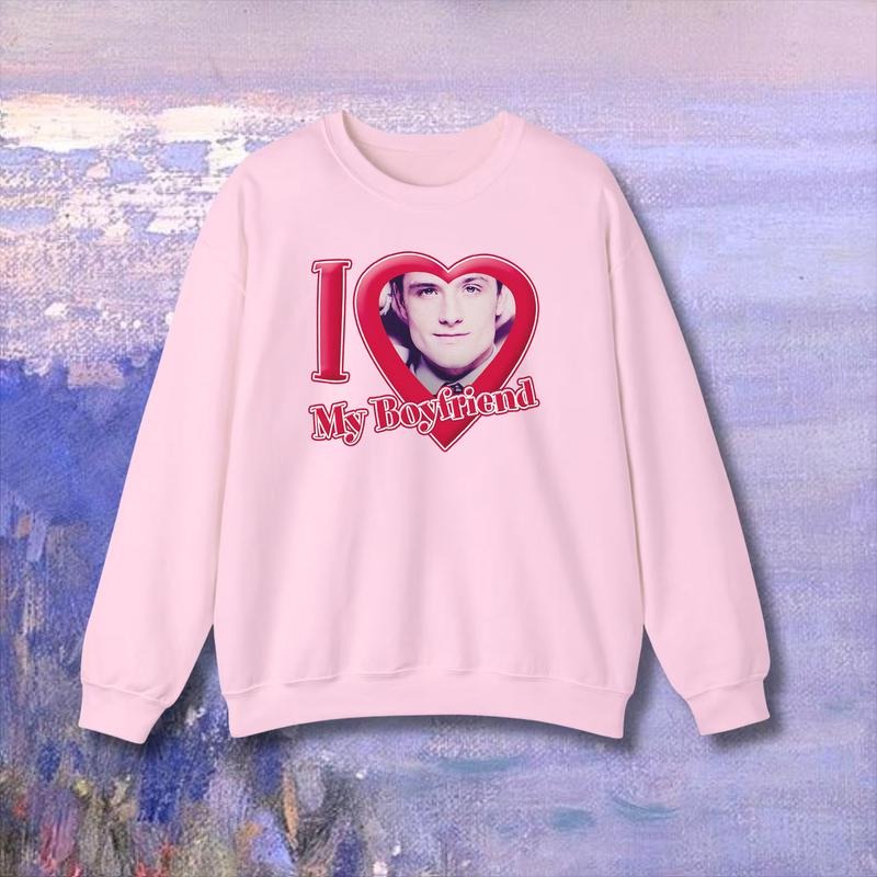 Boyfriend T-Shirt Sweatshirt Hoodie Unisex | HypeDripTees.com
