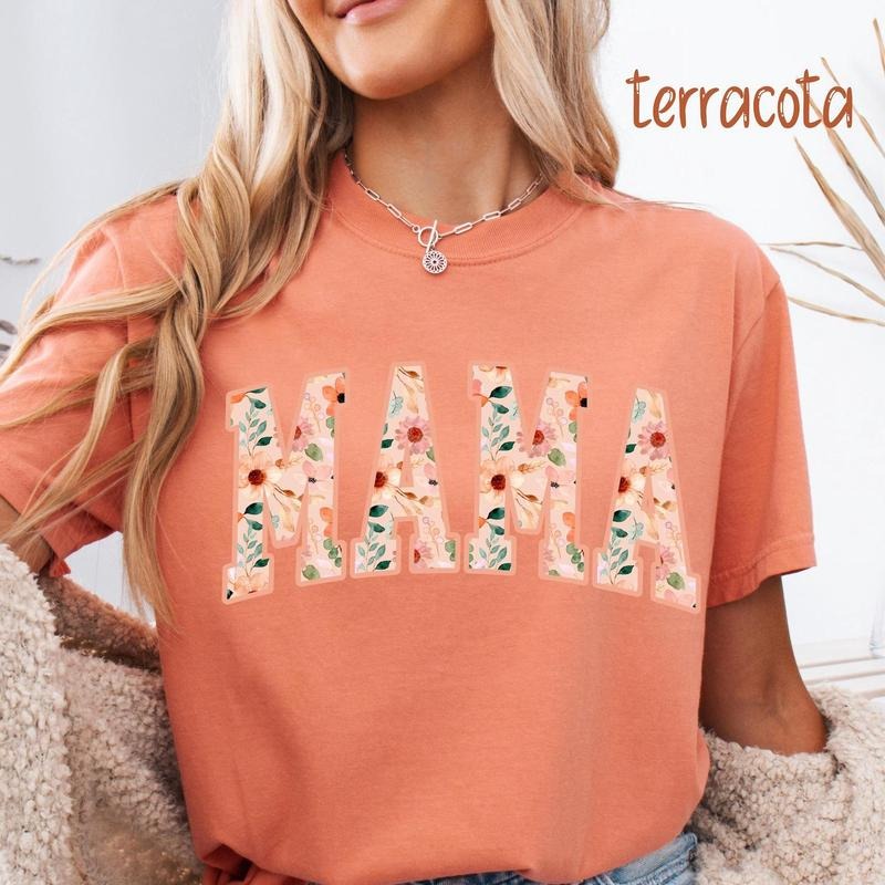 COMFORT COLORS FLORAL shirt, Comfort Colors Floral Mama Shirt, Cool Mom T-shirt, Oversized Mom Tee, Comfort Colors...