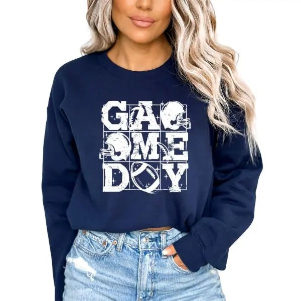 Casual Game Day Crewneck Sweatshirt for Women, Comfortable Overszied Trendy Womenswear, Football Day Hoodie, Retro...