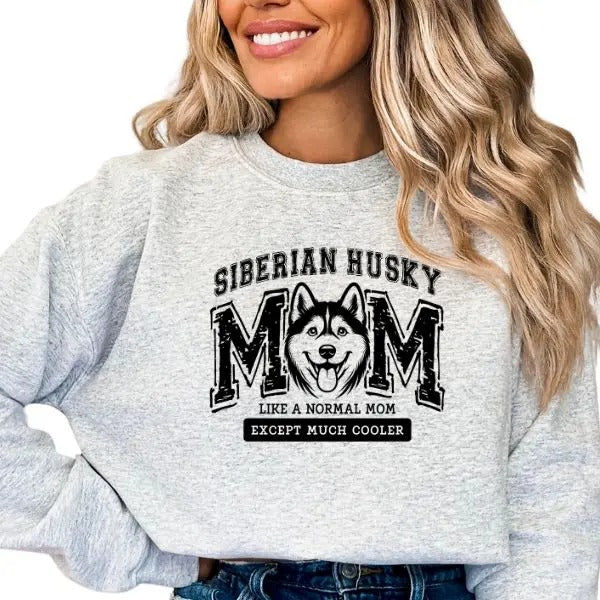 Casual Siberian Husky Dog Mom Sweatshirt, Dog Lover Pullover Crewneck Sweatshirt, Comfortable Long Sleeve Siberian Husky...