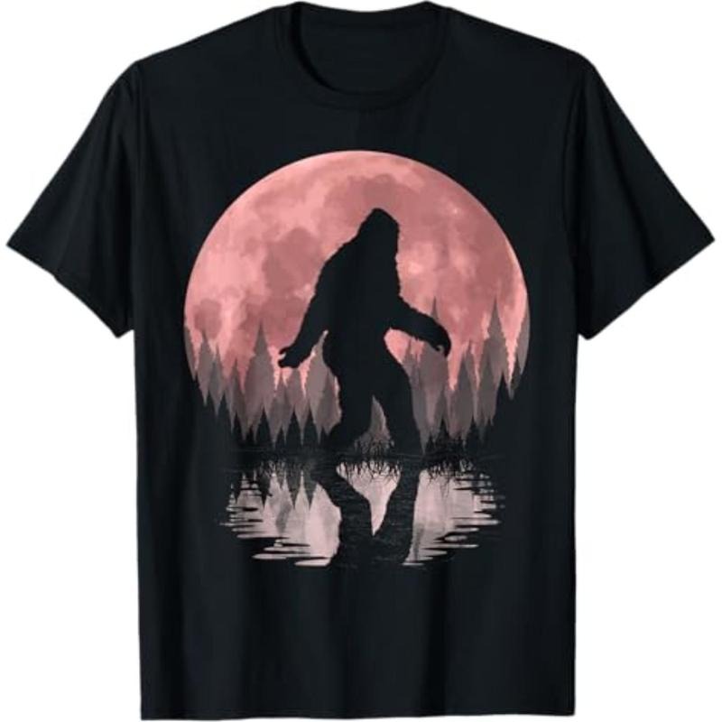 Casual T-shirt Bigfoot Moon Graphic Night Forest! Cool Sasquatch Men women T-Shirt Tees Top Hoodie, Sweatshirt