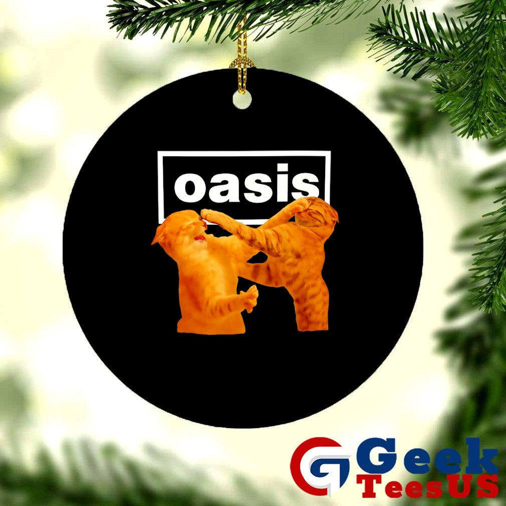 Cats fight Oasis shirt
