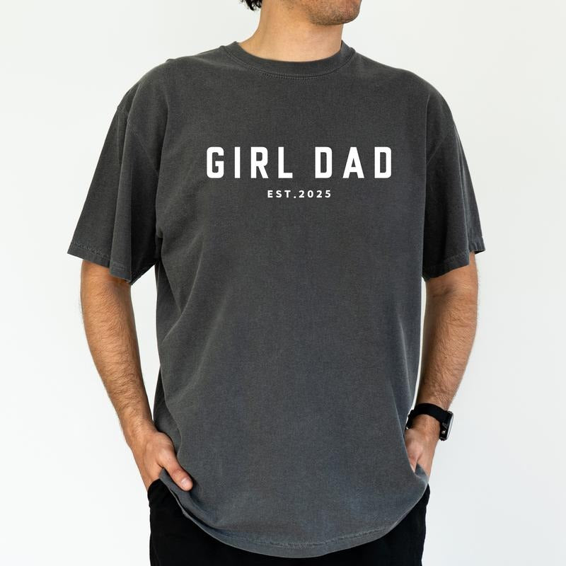 ChicCotton Custom Girl Dad Est Comfort Colors Graphic Tee, Custom Dad Of Boy T-shirt For Men, New Dad Tee, Personalized...