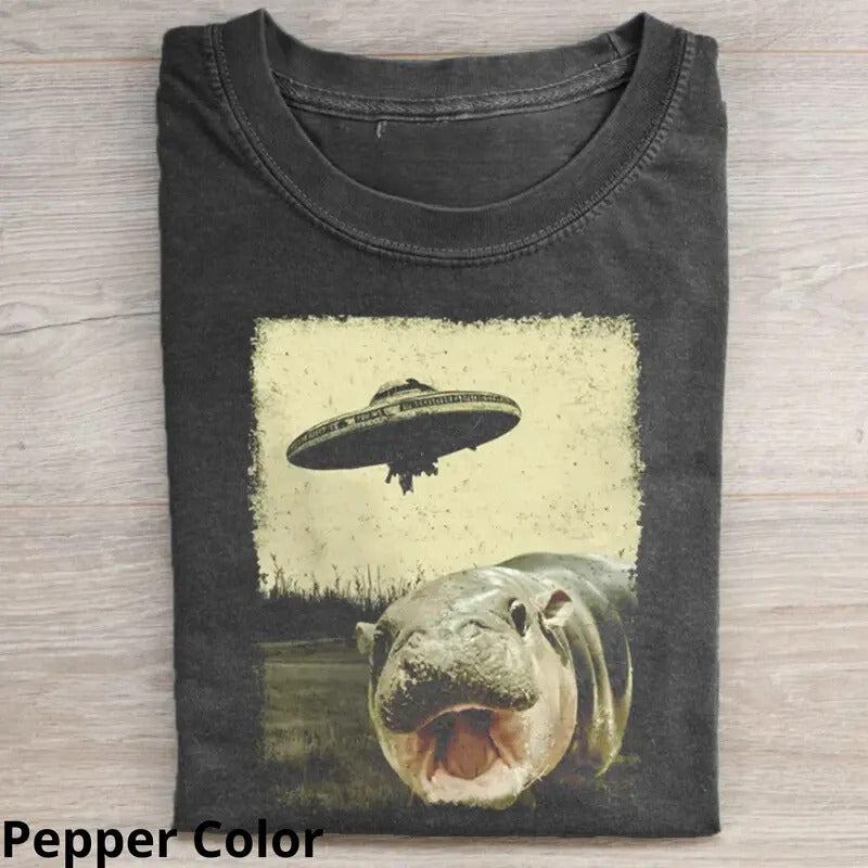 Christmas Funny Moo Deng T-shirt, Funny Graphic Tee Womenswear Top Streetwear Tshirt Hoodie, Sweatshirt | HypeDripTees.com
