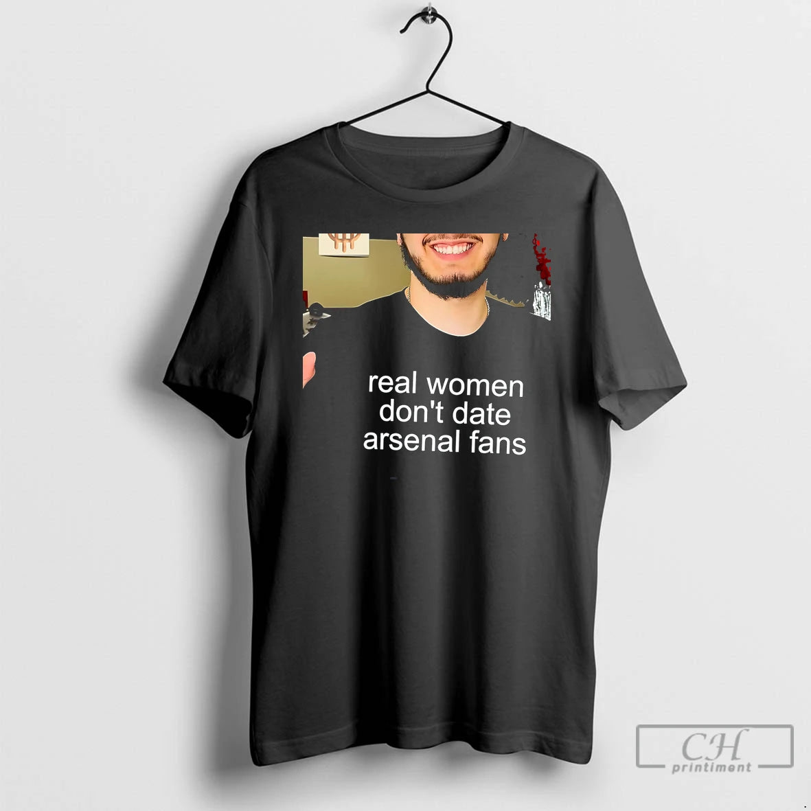 Classic Real Women Dont Date Arsenal Fans Tee Hoodie, Sweatshirt | HypeDripTees.com