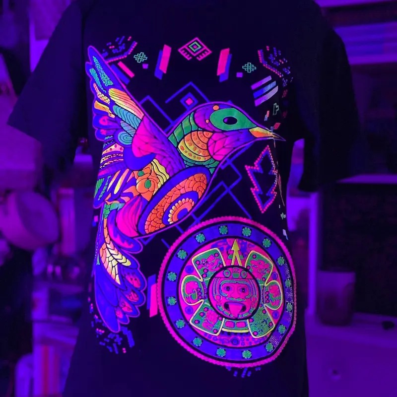 Colibri con calendario azteca T-shirt Cotton Black Hoodie, Sweatshirt | HypeDripTees.com
