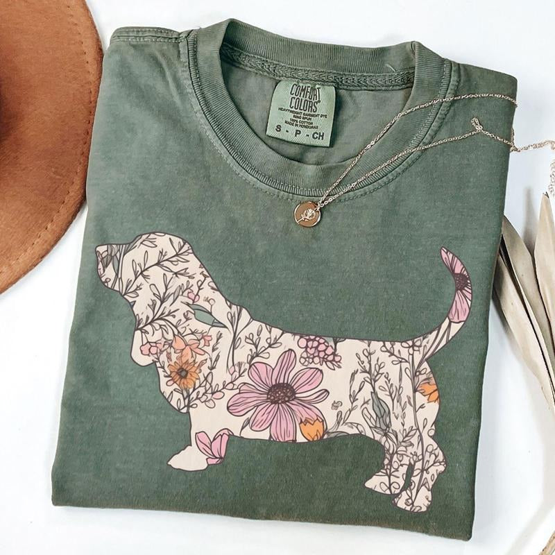 Comfort Colors Basset Hound Shirt Cottagecore Basset Hound Wildflowers Dog Mom Shirt Basset Hound Mama T-Shirts, Hoodie, Sweatshirt