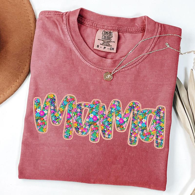 Comfort Colors Floral Mama Shirt - Floral Graphic Tee - Mother's Day Gift - Vintage Style Tee - Aesthetic Spring Shirt