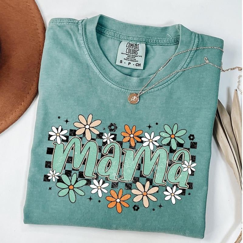 Comfort Colors Mama Daisy Shirt, Floral Mom Shirt, Mom Birthday Gift, New Mom Gift, Mothers Day Gift, Groovy Mama Tshirt...
