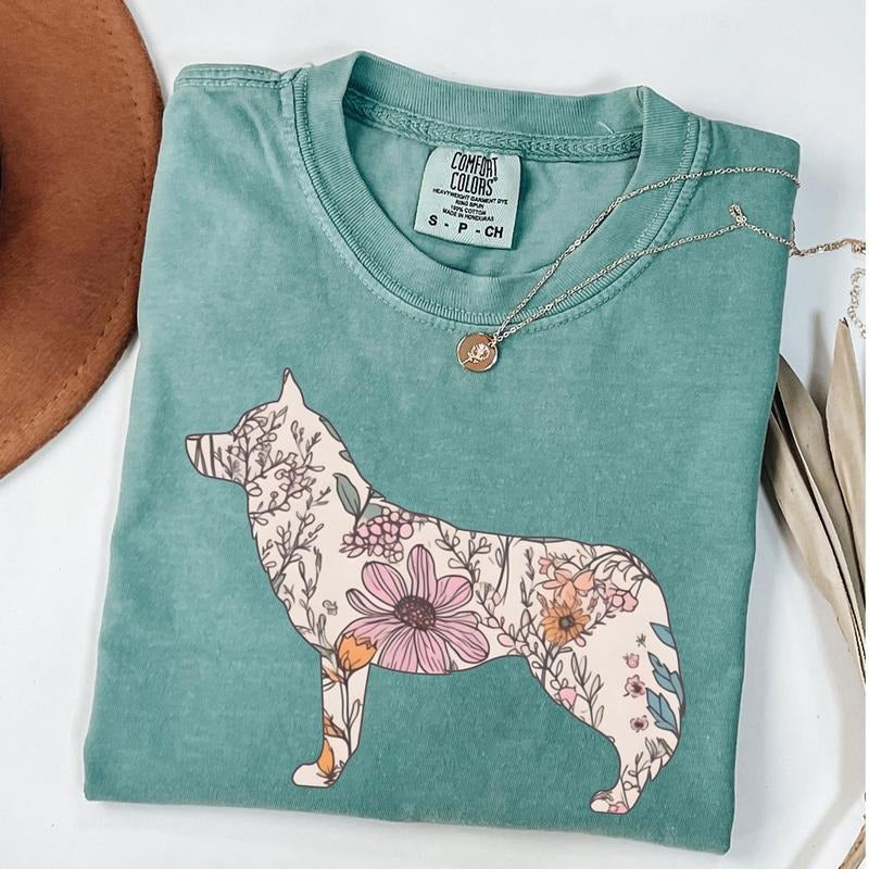 Comfort Colors Siberian Husky Shirt, Wildflowers Huskies T-Shirt, Cottage Core Husky Shirt, Gift for Dog Mom, Dog Mama...