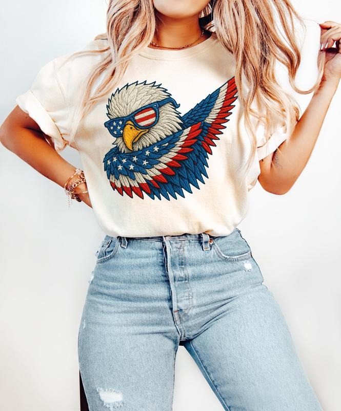 Cool Eagle with Glasses 4th of July T-Shirt, American Flag, USA T-Shirt, Retro 4th of July T-Shirt, Trendy Summer,...