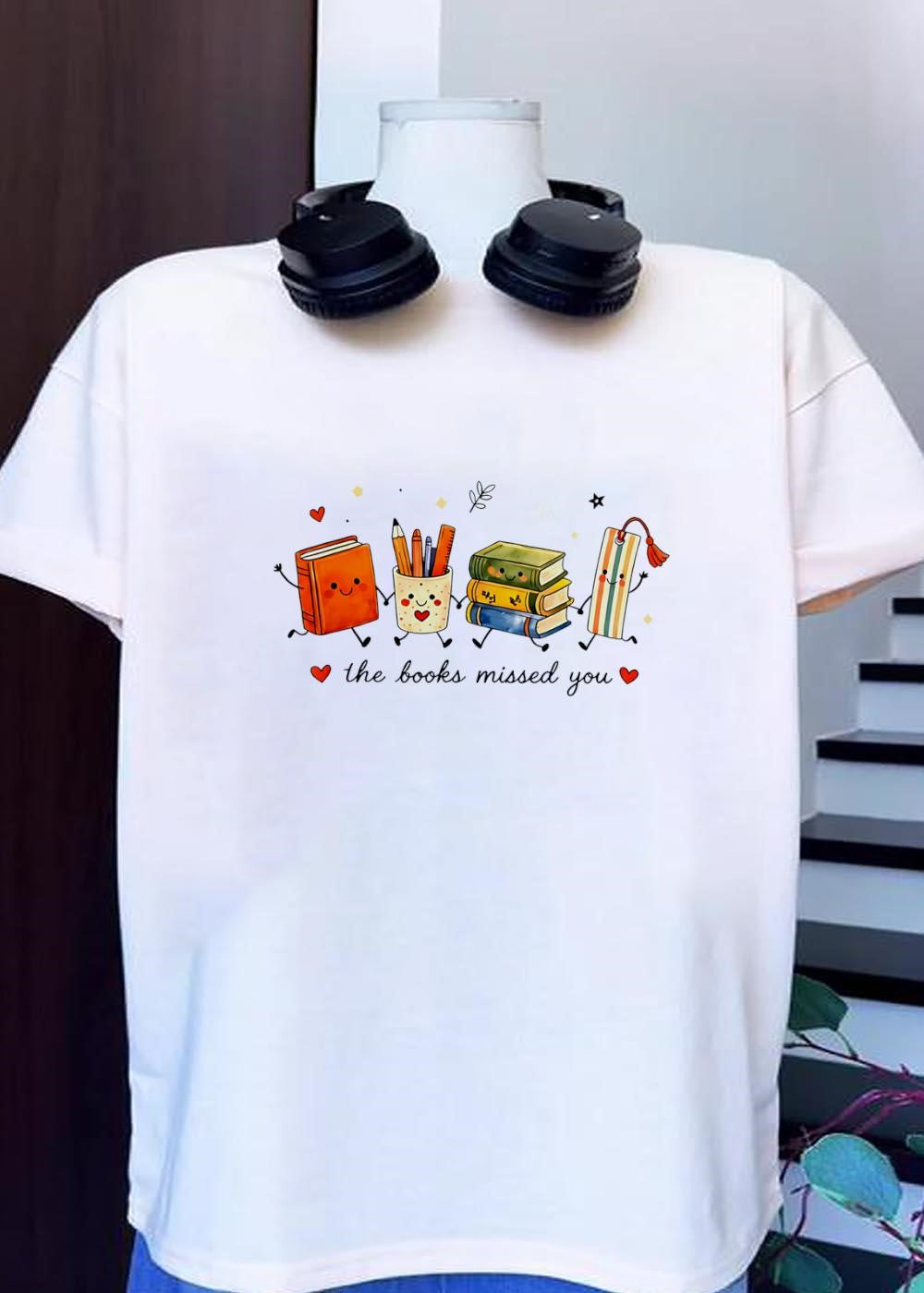 Cute Reading Illustration The Books Missed You T-Shirt