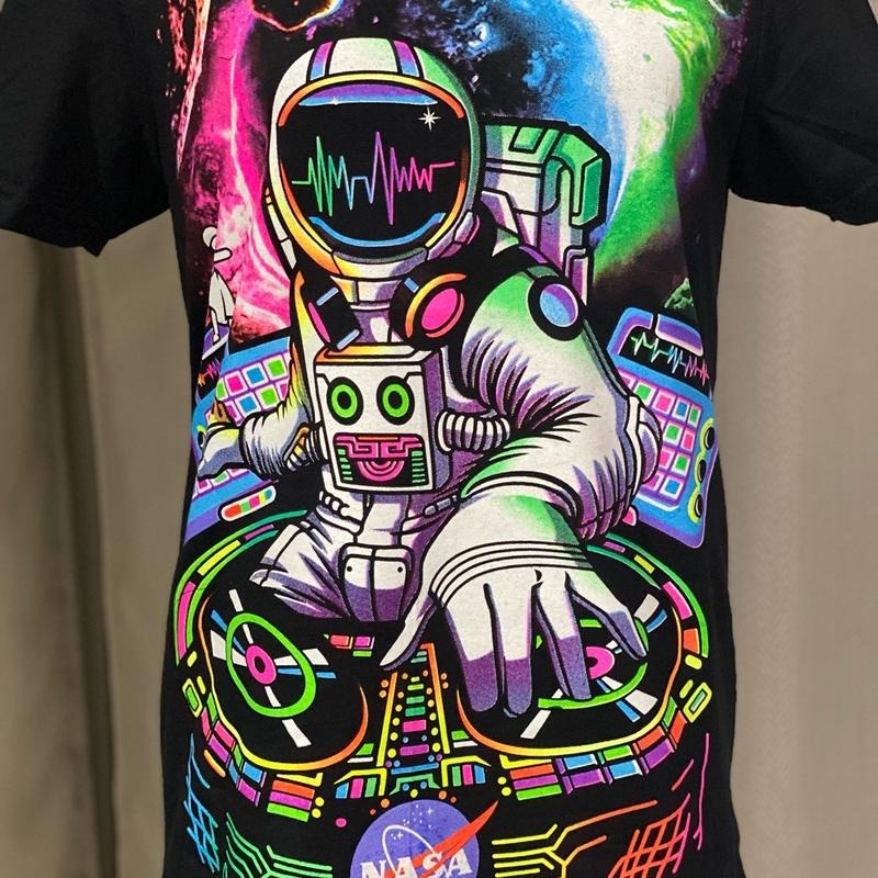 DJ T-shirt Cotton Black Hoodie, Sweatshirt | HypeDripTees.com