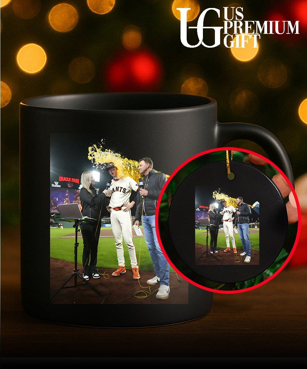 Daniel Susac San Francisco Giants baseball have water thrown celebration shirt