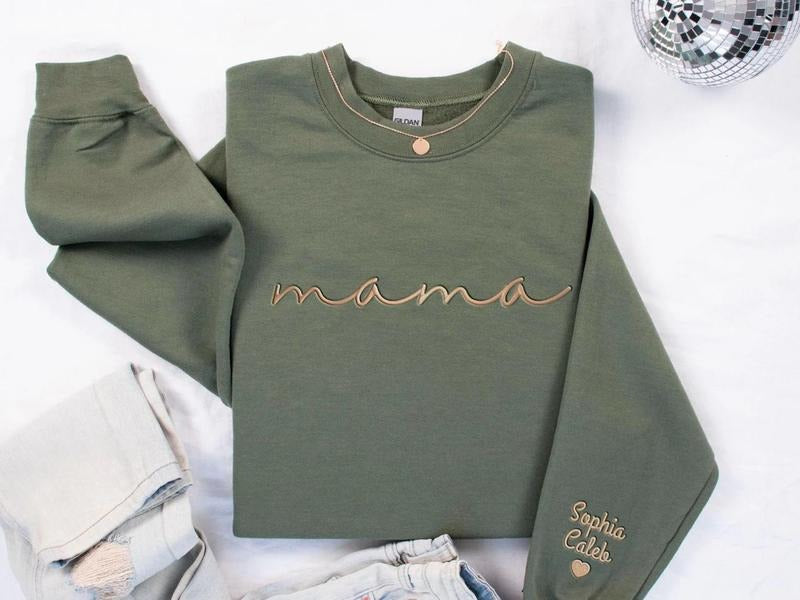 Embroidered Personalized Mama Sweatshirt, Mother's Day Hoodie, New Mom Shirt, Minimalist Cool Mom Sweater, Mama...