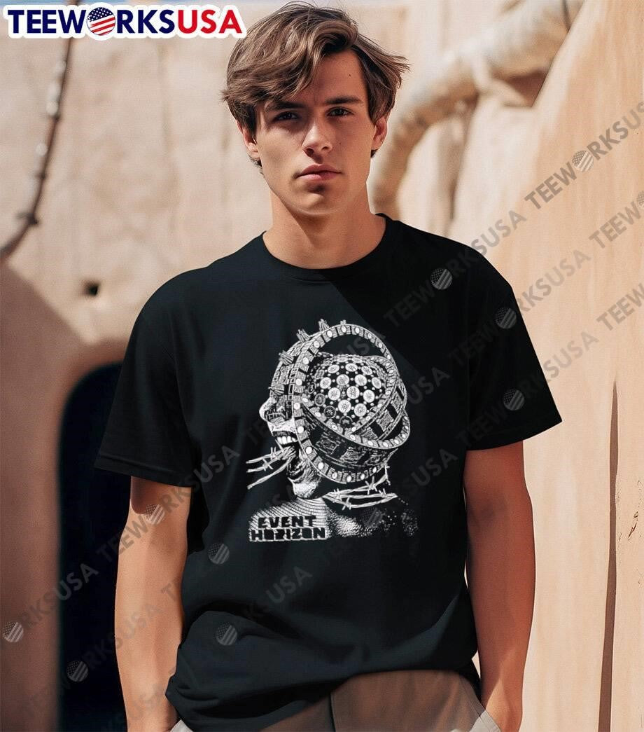 Event Horizon Screaming Face with Barbed Wire Graphic T-Shirt