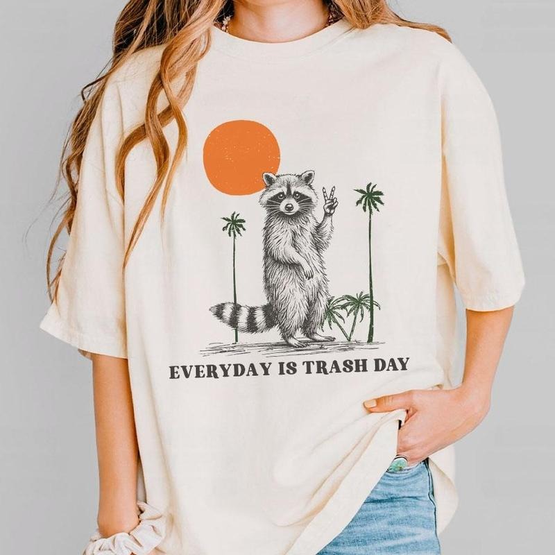 Everyday Is Trash Day Raccoon Shirt, Retro Sunset Tee, Cool Vintage Style Raccoon Shirt, Distressed Style Meme T-Shirt,...