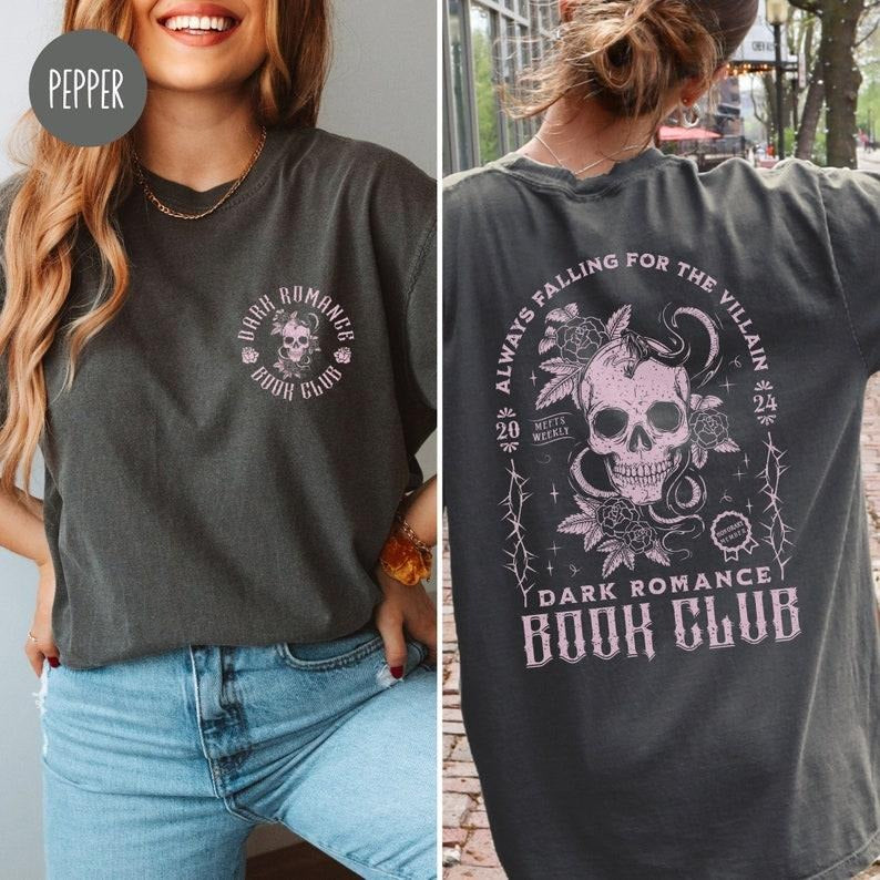 Falling for the Villain Shirt for Dark Romance Reader Smut Lover Shirt Vintage Bookish T-Shirt for Romantasy Reader Book...