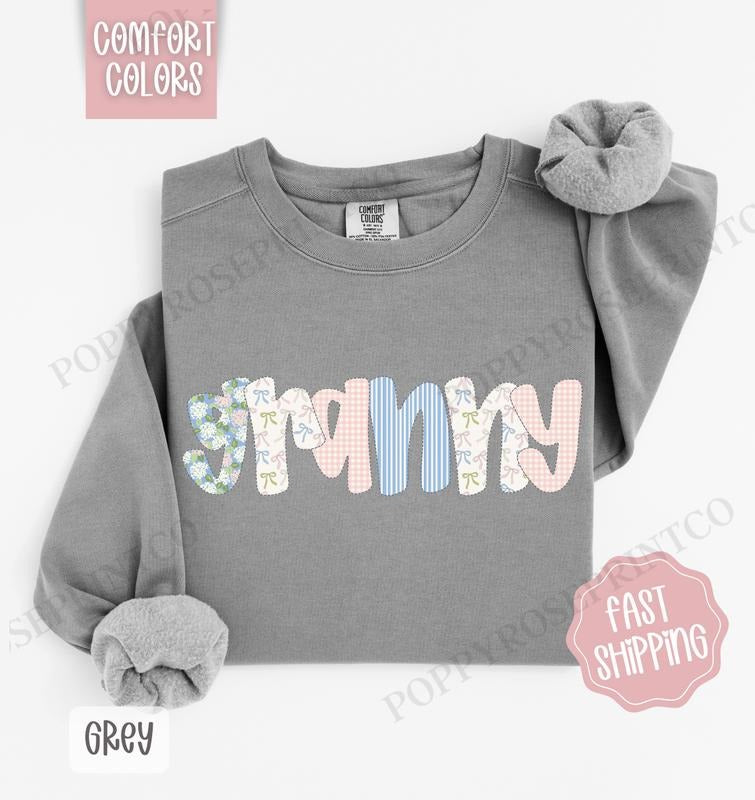 Floral Granny Comfort Colors Sweatshirt, Cute Spring Grandma Sweater, Coquette Granny Crewneck T-Shirts, Hoodie