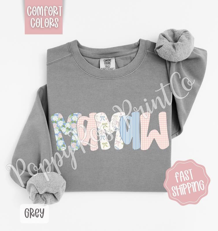 Floral Mamaw Comfort Colors Sweatshirt, Cute Spring Grandma Sweater, Coquette Flower Crewneck, Gift for Her T-Shirts, Hoodie