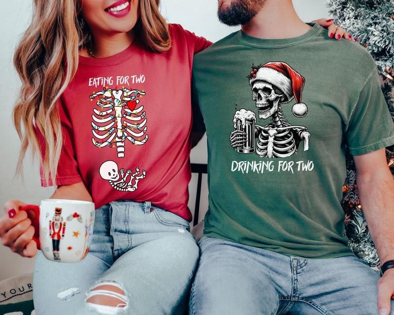Funny Skeleton Christmas Pregnancy Announcement Couple Shirts, Eating For Two Drinking For Two, Dad and Mom Skeleton...
