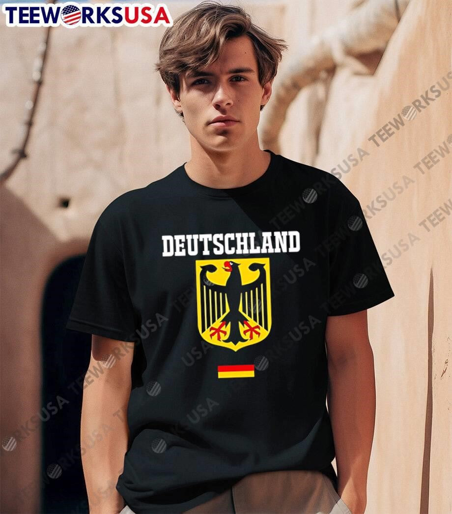 German Pride Deutschland Eagle Emblem German Flag T-Shirt