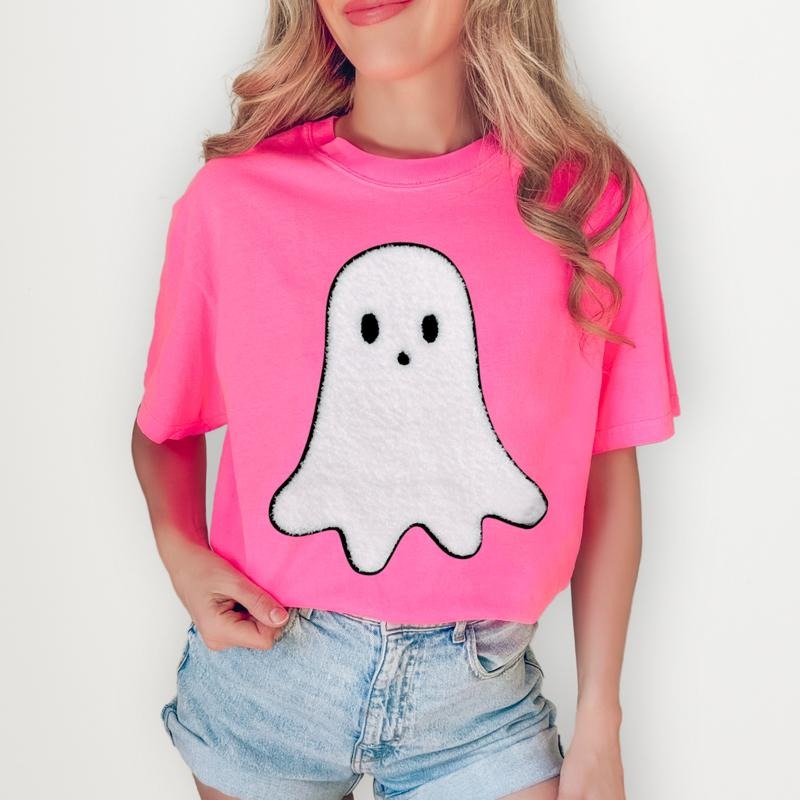 Ghost Fluffy Patch Comfort Colors T-Shirt Hoodie, Sweatshirt | HypeDripTees.com