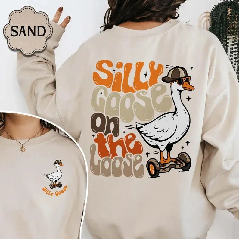 Goose On The Loose Sweatshirt, Funny Goose Shirt, Cute Goose Shirt Gifts, Aesthetic Meme Goose Shirt, Funny Gift Hoodie