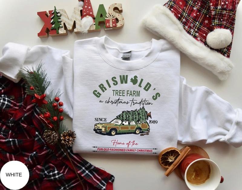 Griswolds Sweatshirt, Griswolds Tree Farm Shirt, Fun Old Fashioned Family Christmas, Christmas Sweatshirt, Cute Xmas...