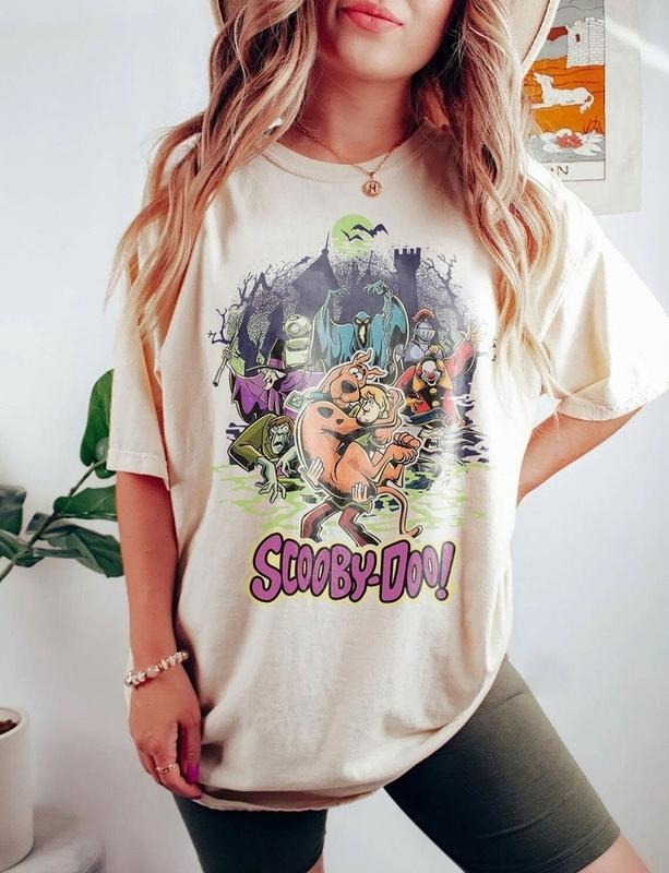 Halloween 90s Movies Shirt, Vintage Halloween Sweatshirt, Oversized TShirt for Women, Spooky Shirt, Gift for Friend Hoodie