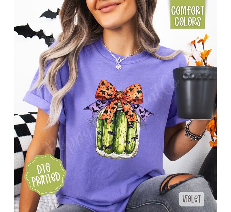 Halloween Pickles Comfort Colors, Trendy Women's Fall Tshirt Hoodie, Sweatshirt | HypeDripTees.com