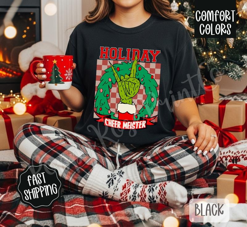 Holiday Cheer Shirt Comfort Colors, Trendy Women's Christmas Tshirt Hoodie, Sweatshirt | HypeDripTees.com