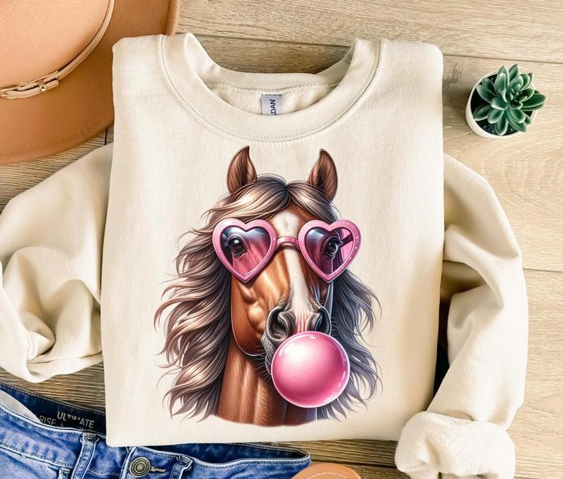 Horse Blowing Bubble Gum Png Horse Png Retro Png Funny Png Trendy Png Sublimation Design T-shirt Design Sweatshirt Png ...