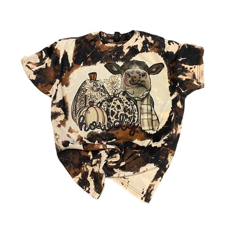 Howdy Fall Cow Bleached T-shirt Hoodie, Sweatshirt | HypeDripTees.com