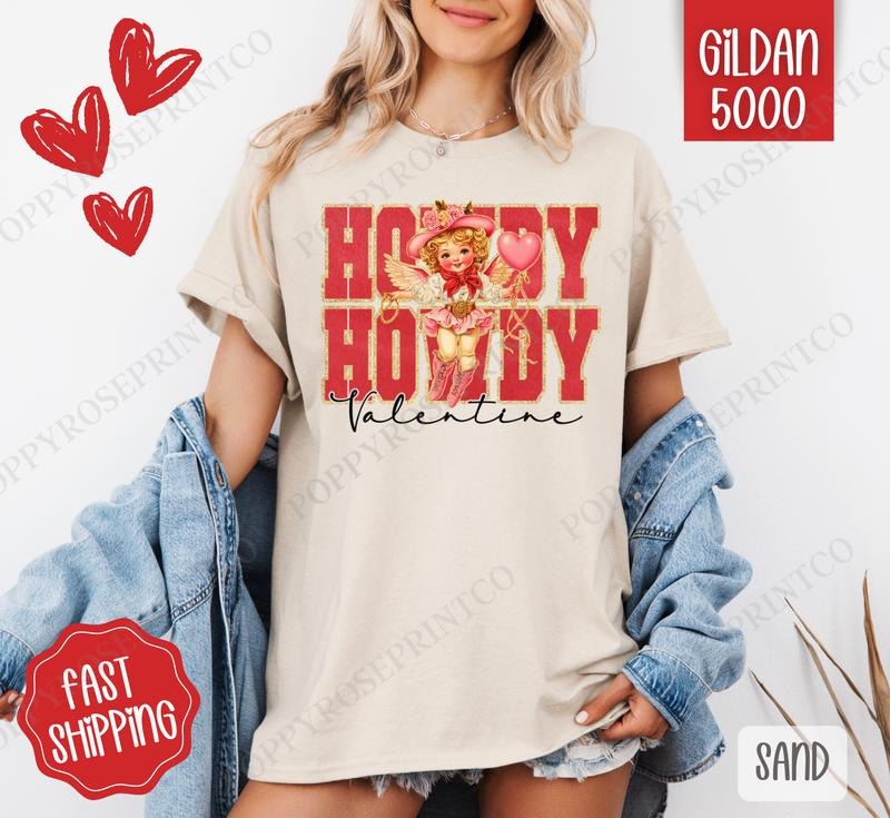 Howdy Valentine Shirt Gildan, Valentine's Day Women's Tee, Cute Women's Tshirt Plus Sizes Hoodie, Sweatshirt