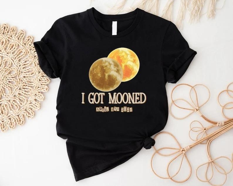 I Got Mooned April 8th 2024 Shirt Total Solar Eclipse Friends Group Shirt Solar Eclipse Viewer Family Matching Shirt Astronomy Shirt T-Shirts, Hoodie, Sweatshirt