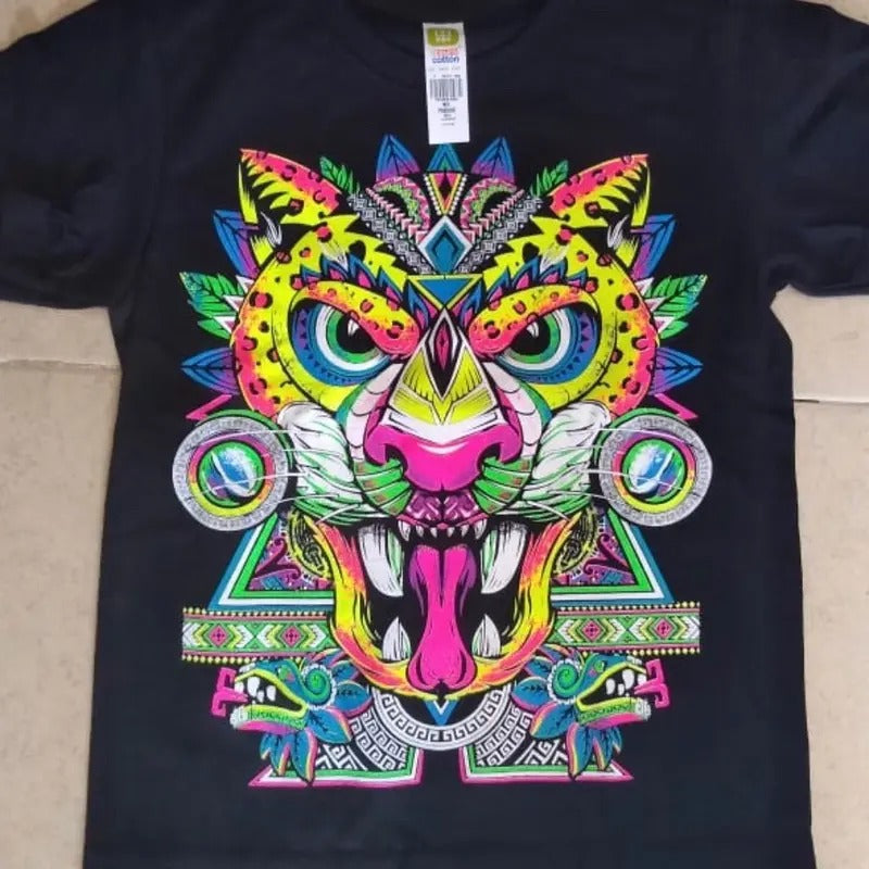 Jaguar vista enfrente T-shirt Casual Cotton Menswear Hoodie, Sweatshirt | HypeDripTees.com