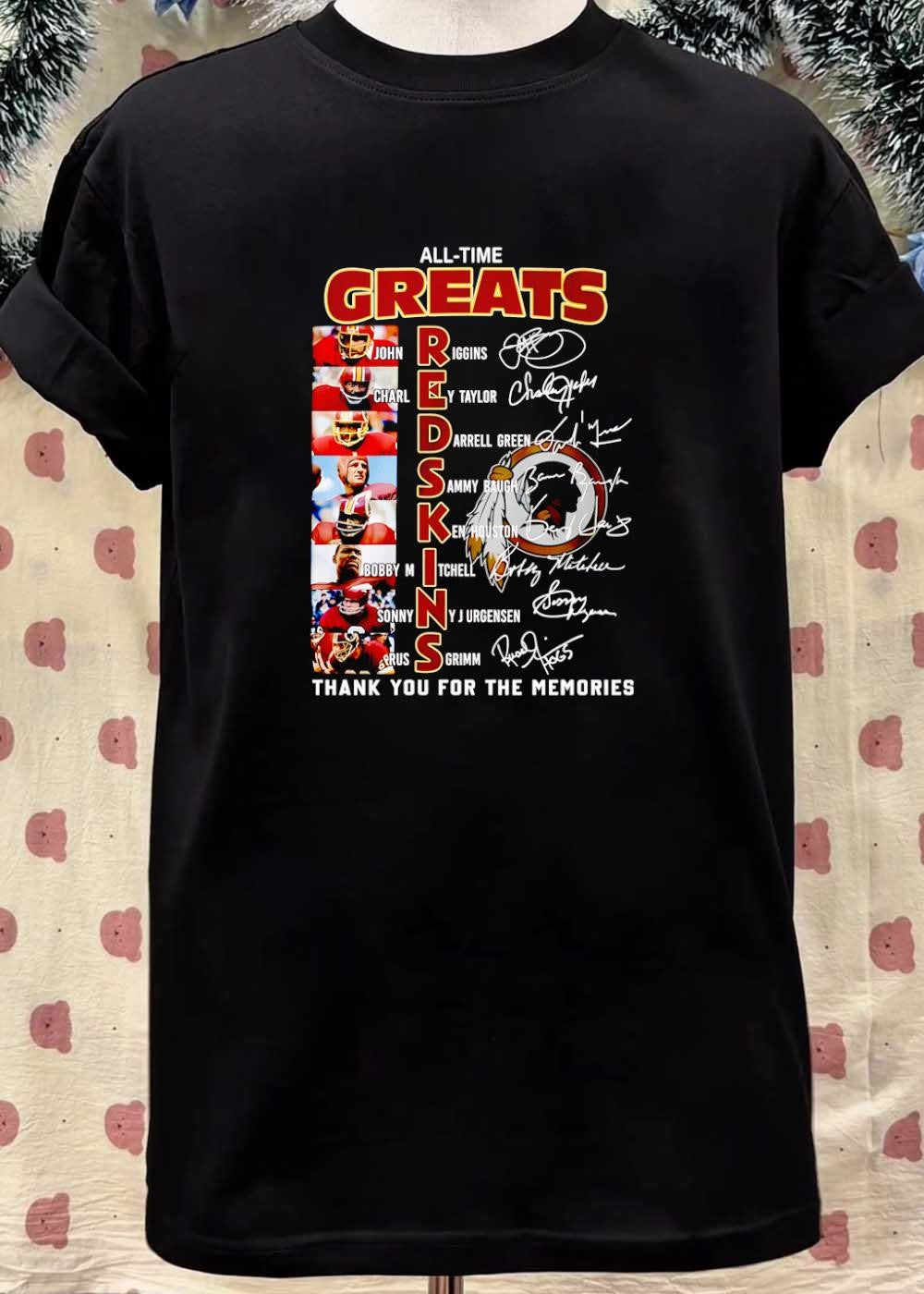John Riggins Charley Taylor Darrell Green Sammy Baugh Ken Houston Bobby Mitchell Sonny Jurgensen Russ Grimm All Time Greats Redskins T-Shirt