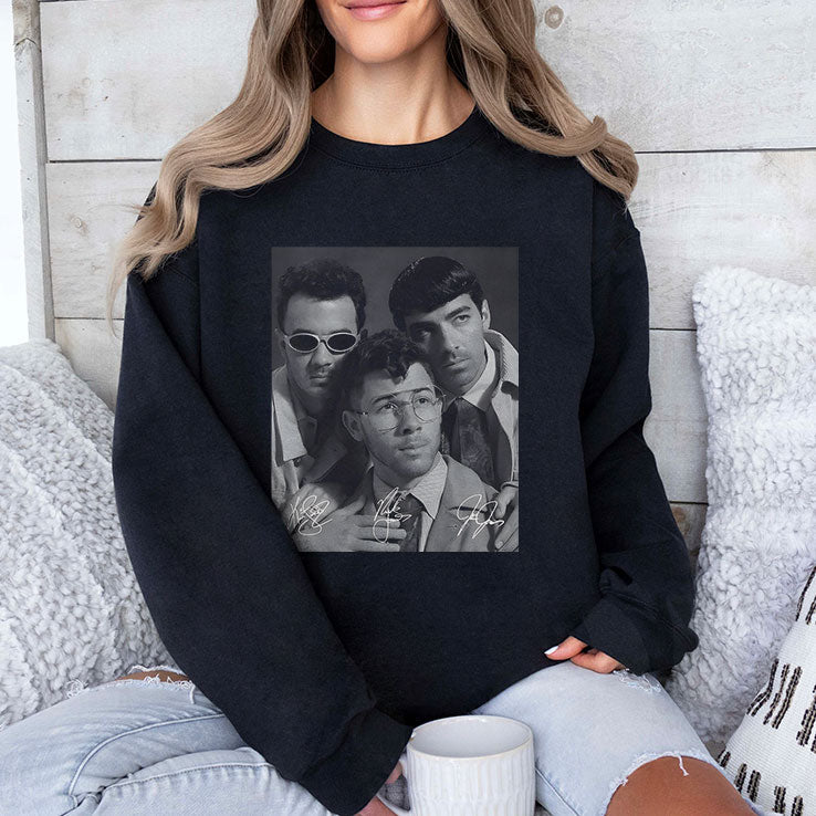 Jonas Brothers Living The Dream Tour Shirt