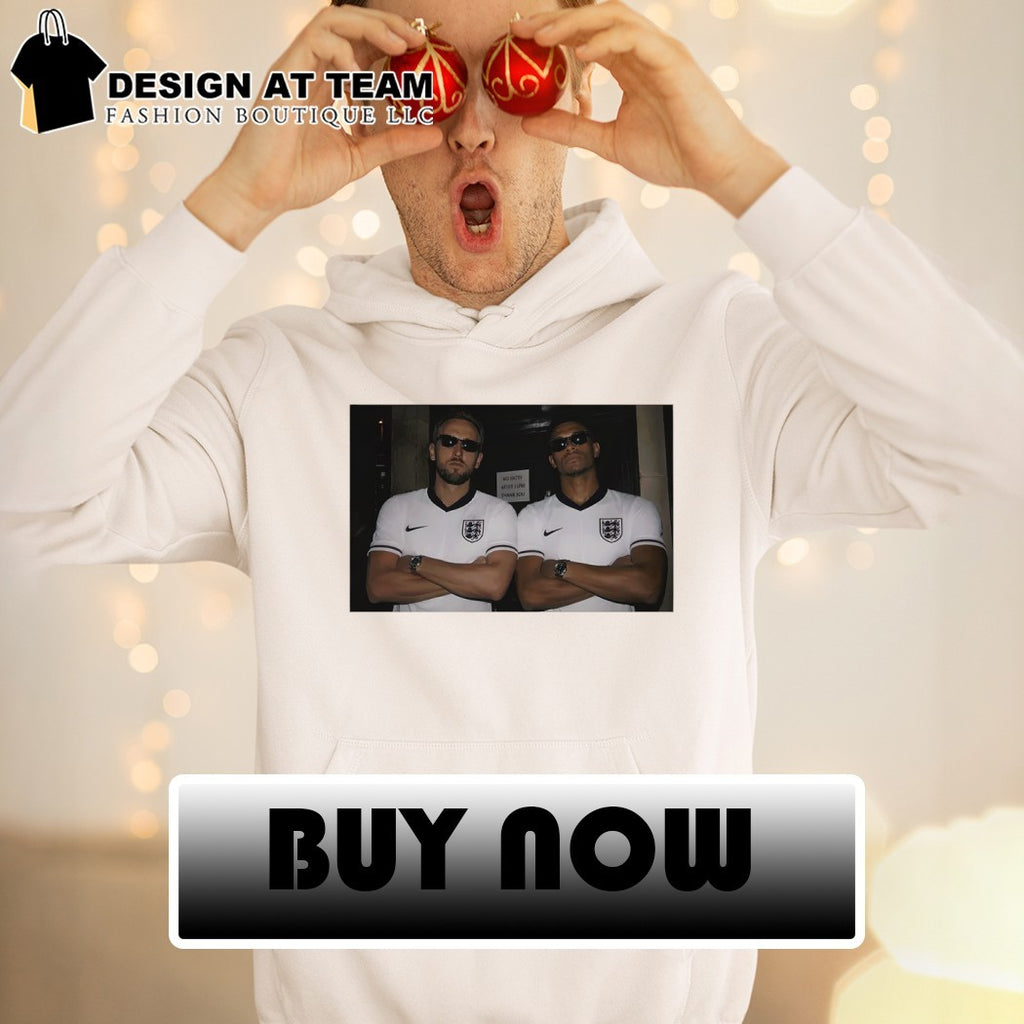Jude Bellingham and Harry Kane wearing glass England Soccer World Cup 2026 shirt